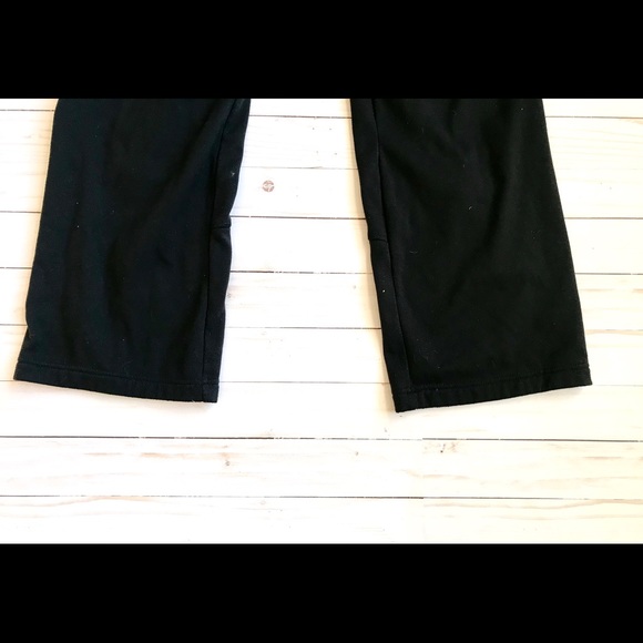 Adidas Original Track Pants Kids striped joggers - Picture 4 of 8